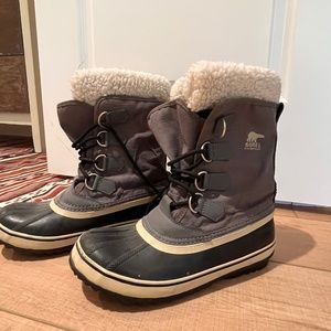 Sorel Women’s Caribou Winter Boots